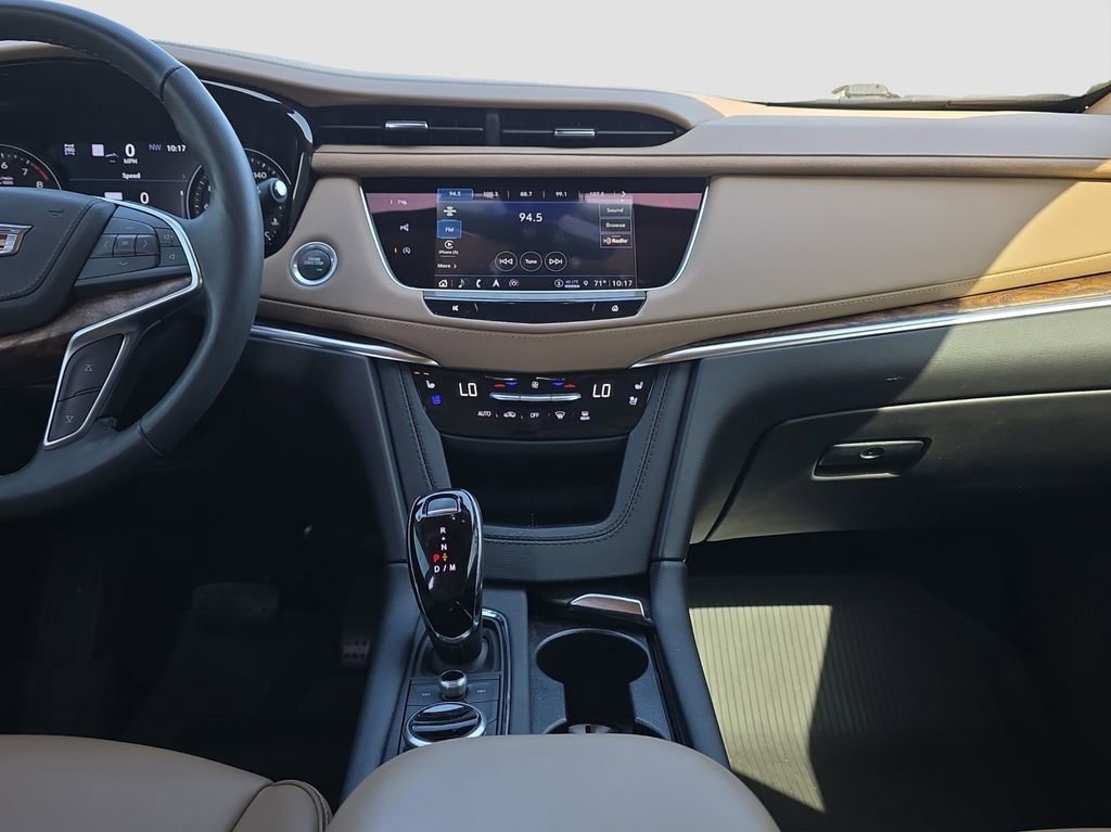 Used 2024 Cadillac XT5 Premium Luxury w/ Platinum Package AWD/4WD image 14