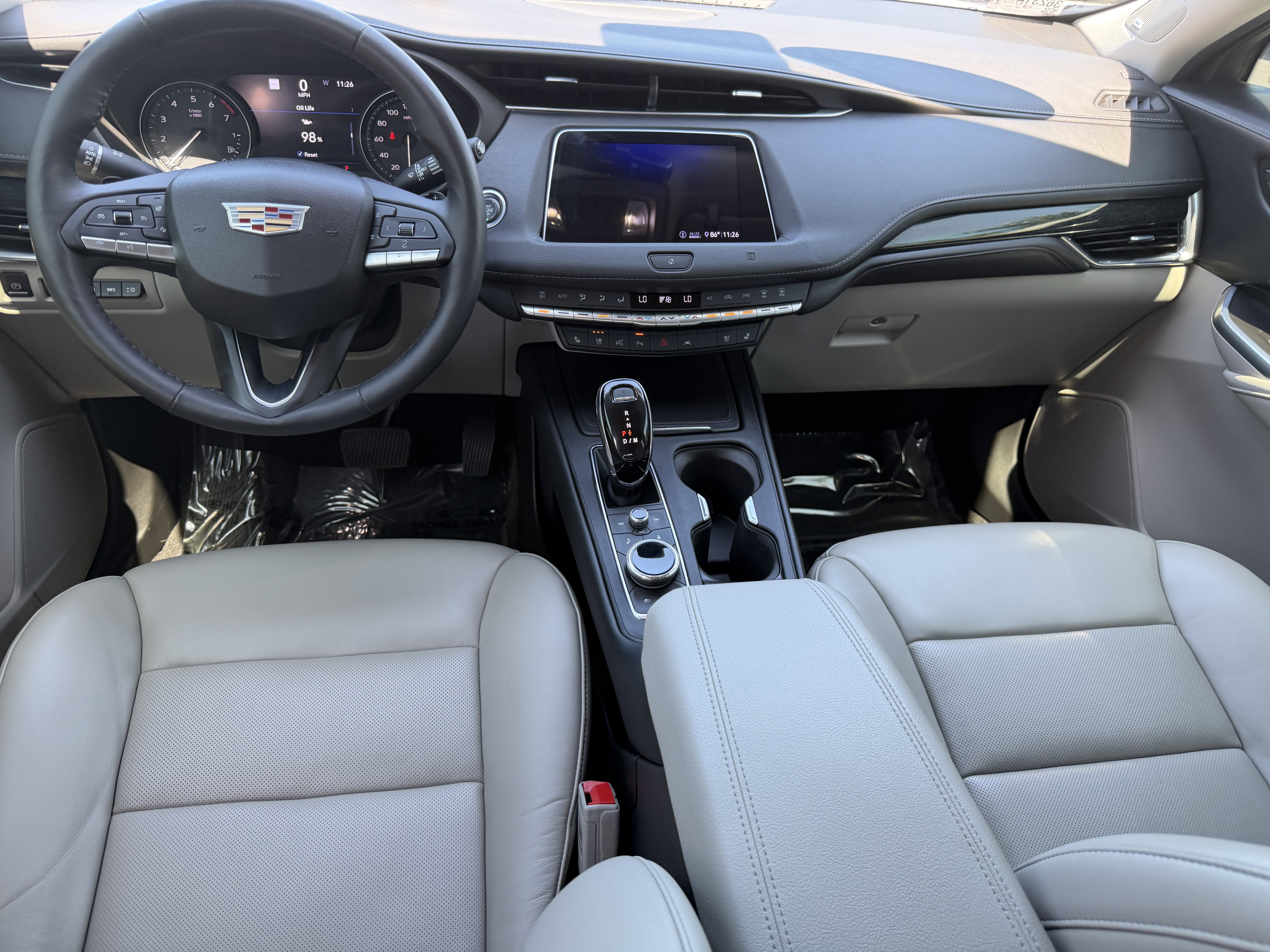Used 2020 Cadillac XT4 Premium Luxury FWD image 15