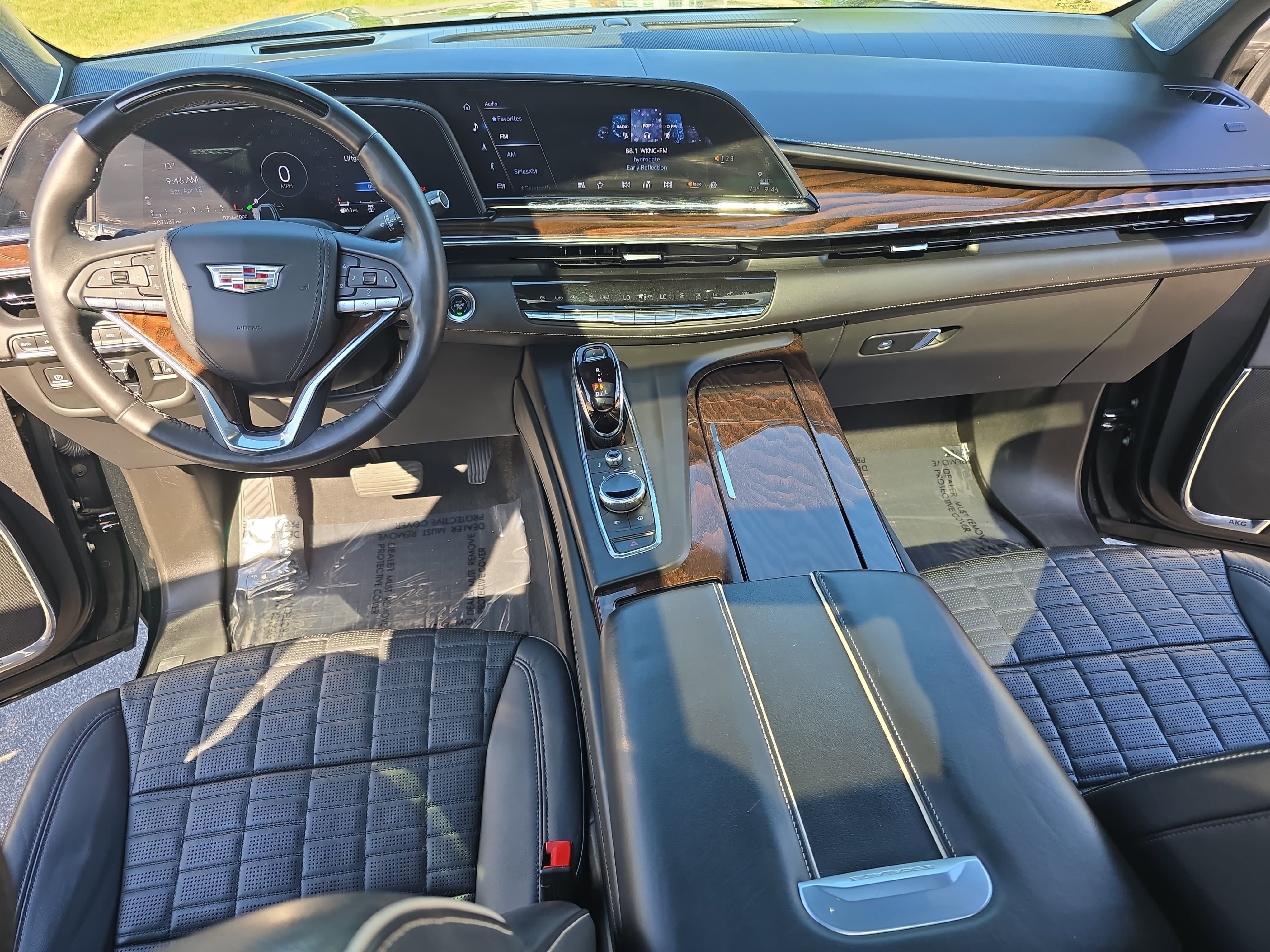 Used 2021 Cadillac Escalade ESV Sport Platinum w/ Heavy-Duty Trailer Package AWD/4WD image 22