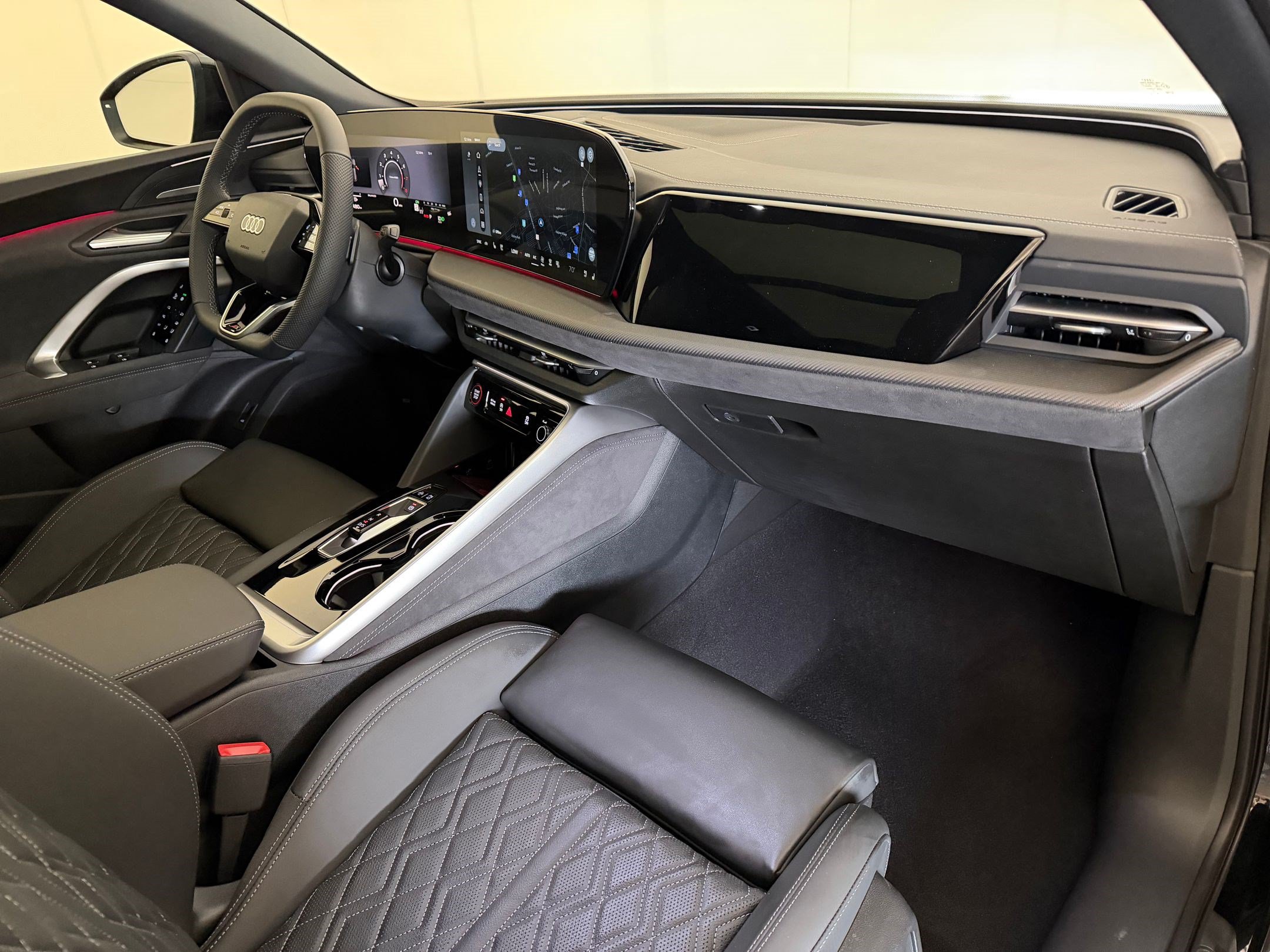 New 2026 Audi SQ5 Premium Plus AWD/4WD image 31