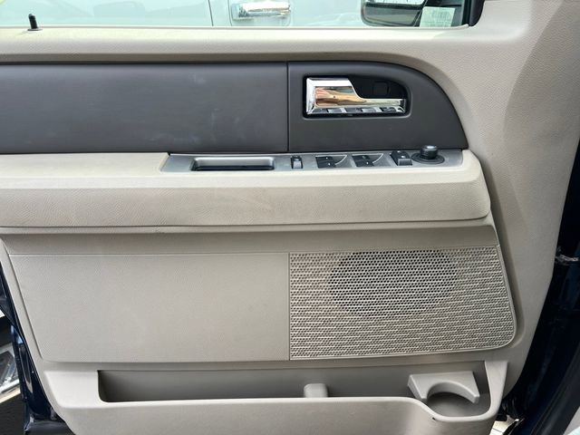 Used 2014 Ford Expedition XL AWD/4WD image 17