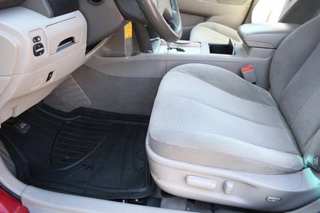 Used 2011 Toyota Camry LE w/ LE Extra-Value Pkg FWD image 15