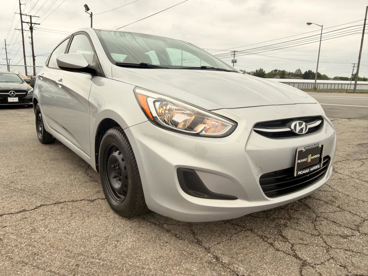 Used 2016 Hyundai Accent SE FWD image 10