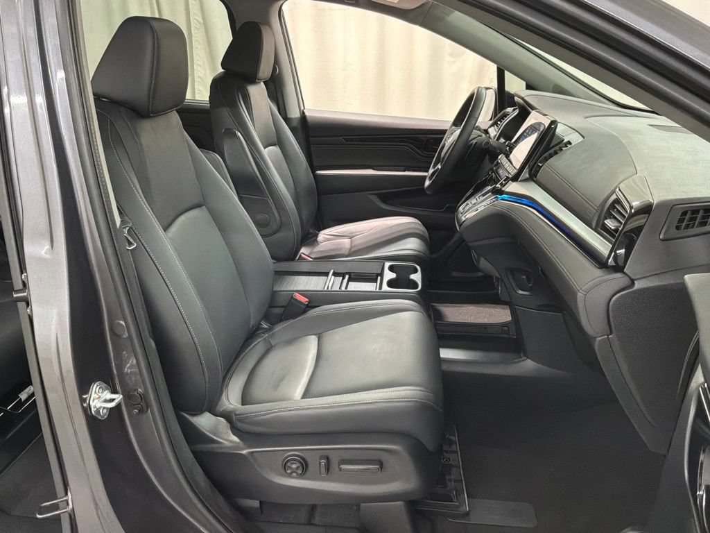 Certified 2024 Honda Odyssey Touring image 31