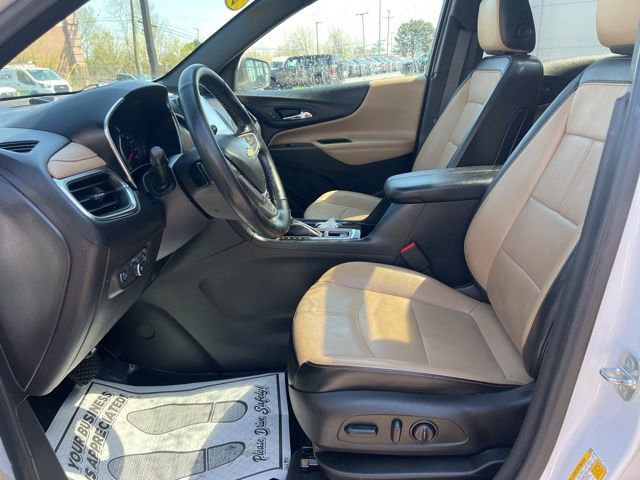 Used 2023 Chevrolet Equinox Premier AWD/4WD image 21