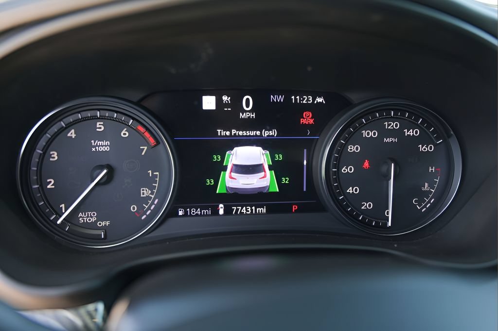 Used 2023 Cadillac XT4 Sport FWD image 11