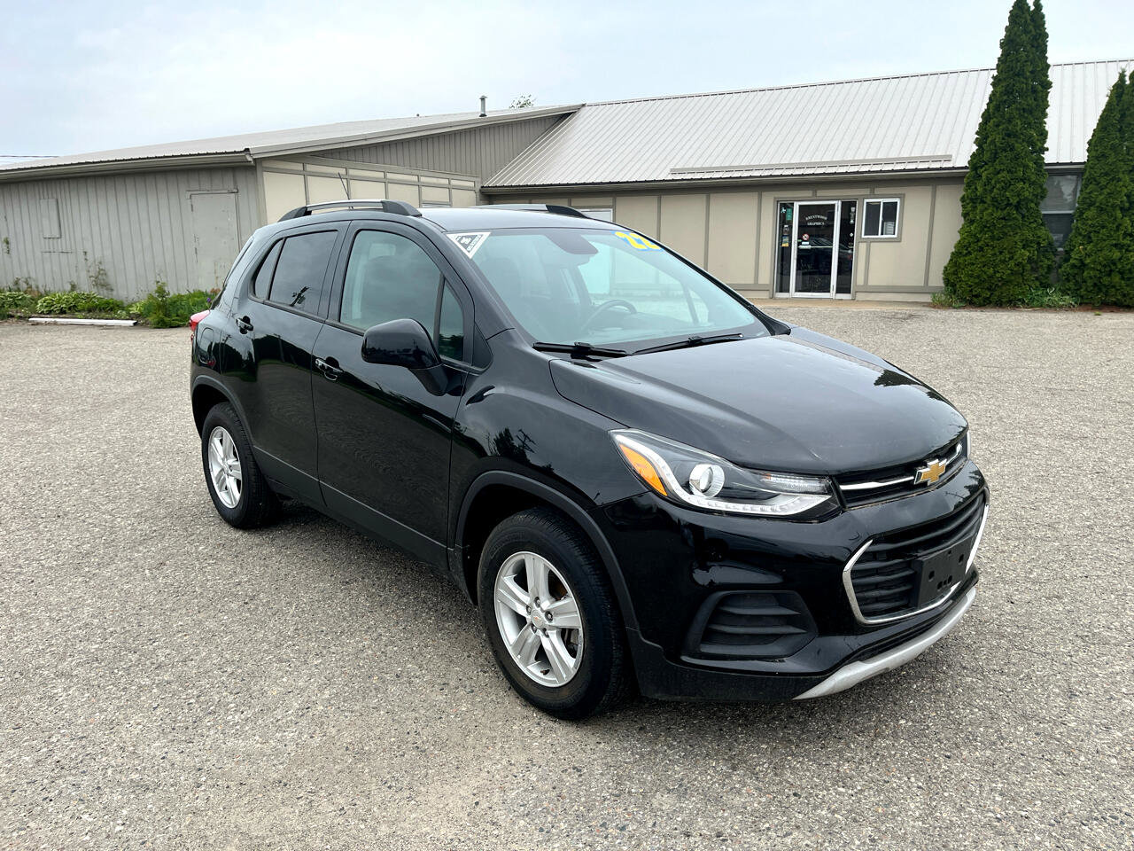 Used 2022 Chevrolet Trax LT w/ Driver Confidence Package image 7
