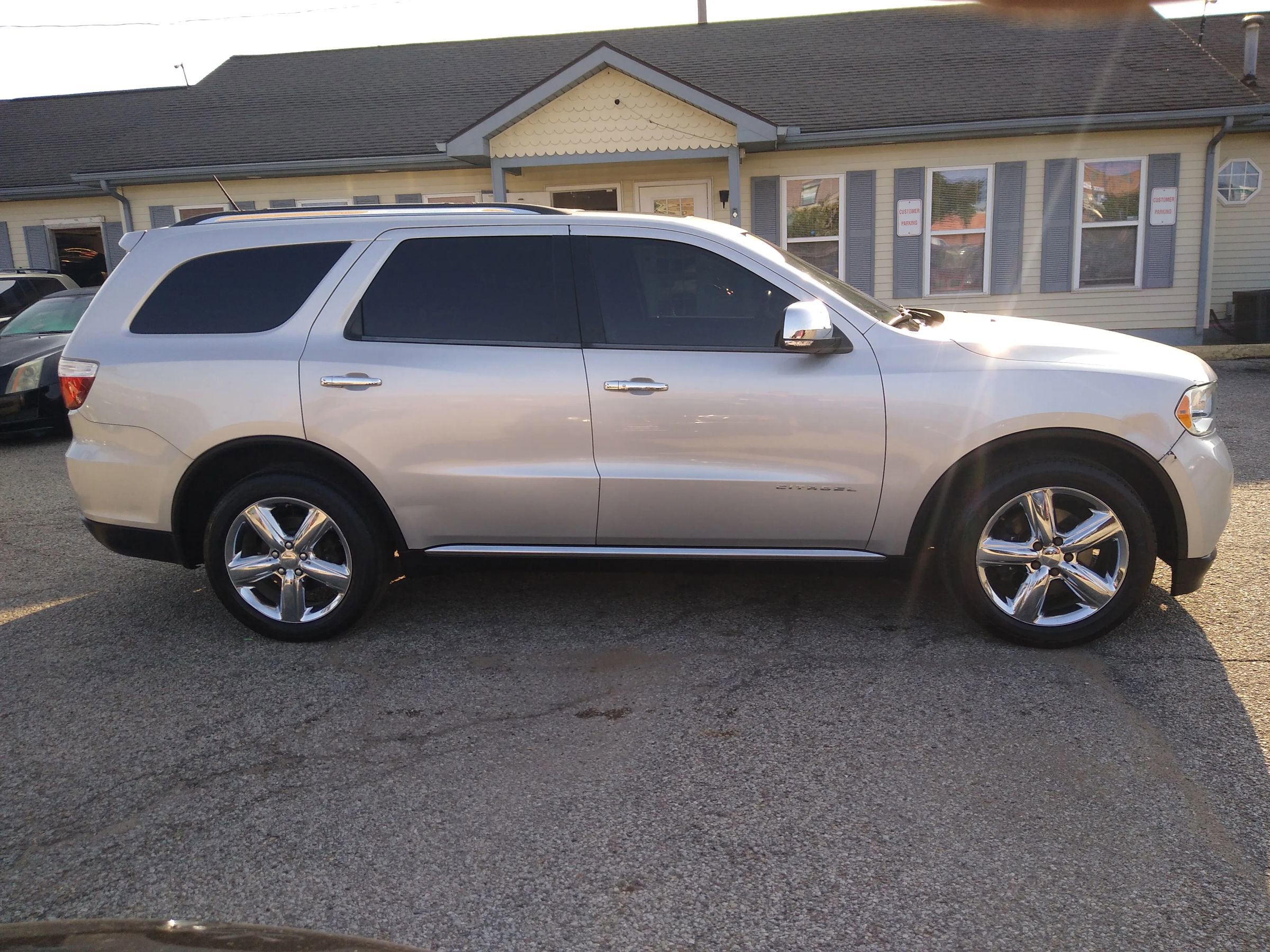 Used 2012 Dodge Durango Citadel image 5