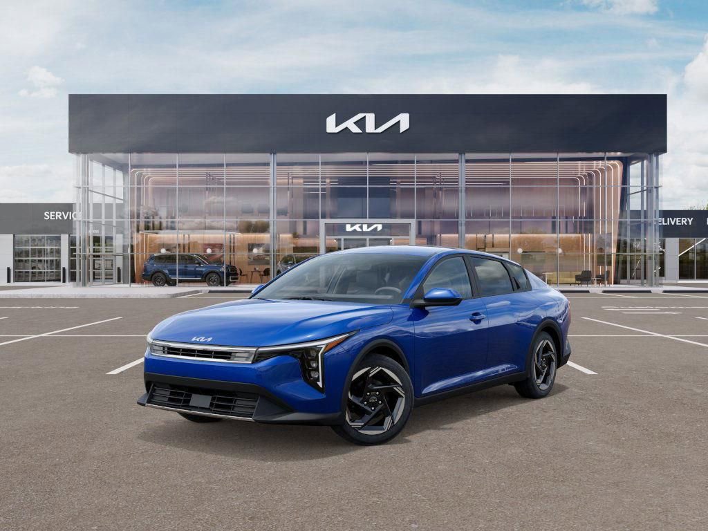 New 2025 Kia K4 EX image 1