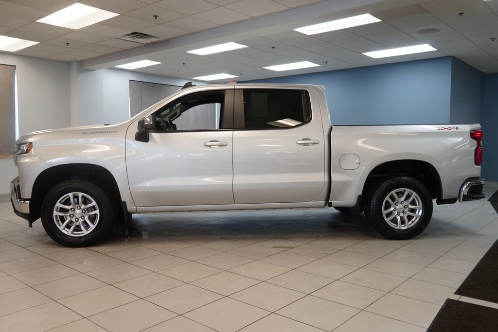 Used 2020 Chevrolet Silverado 1500 LT w/ All-Star Edition AWD/4WD image 2