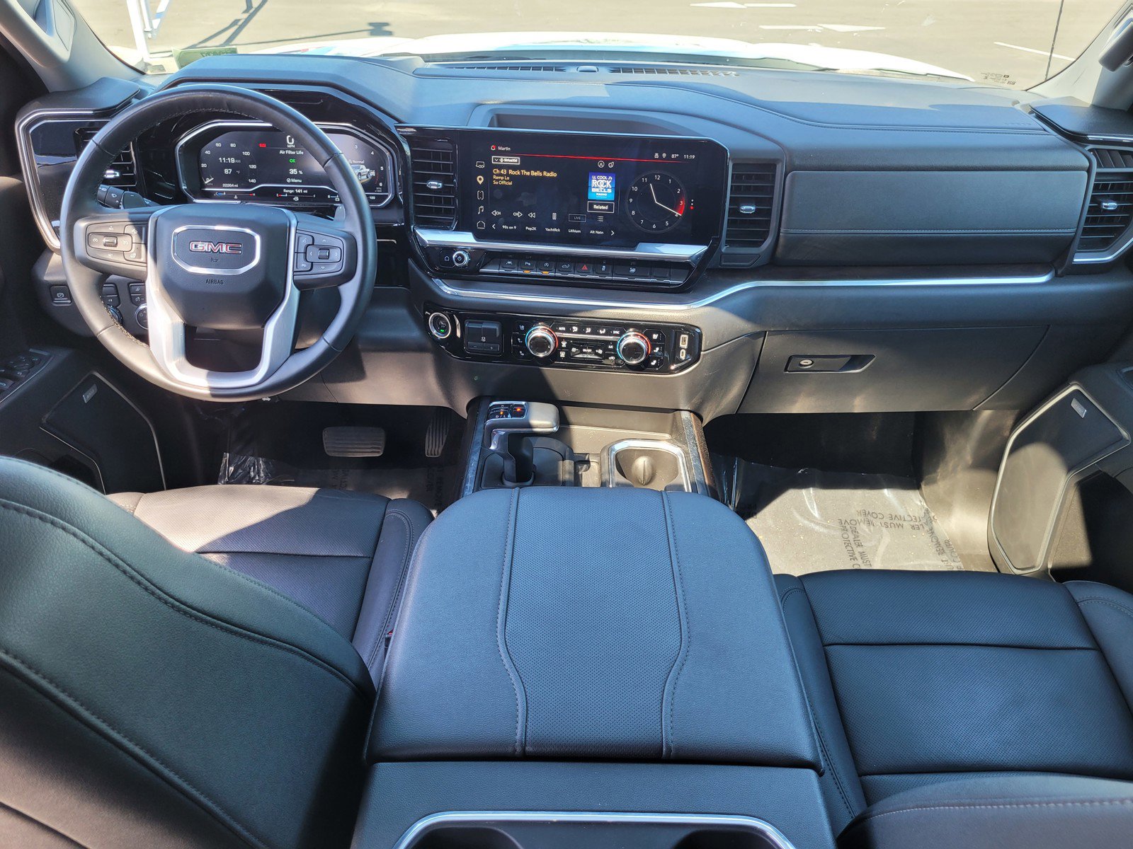 Used 2023 GMC Sierra 1500 SLT w/ SLT Premium Plus Package image 14