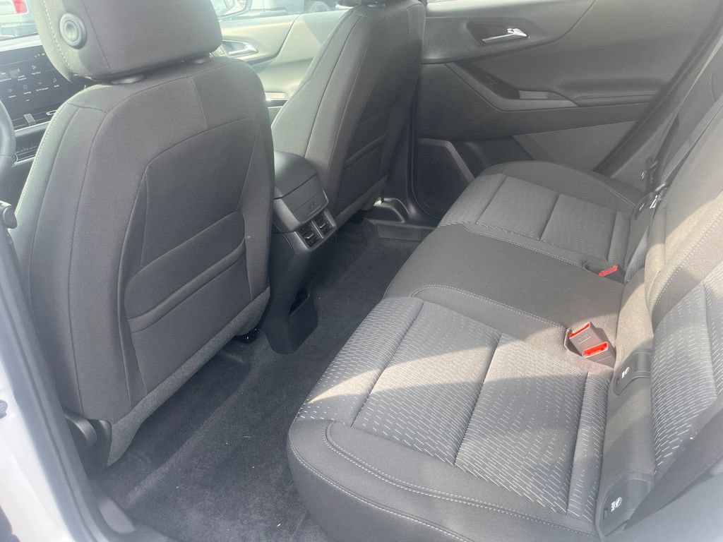 New 2027 Chevrolet Equinox LT FWD image 25