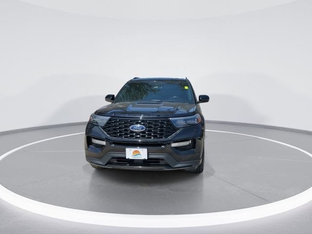 Used 2023 Ford Explorer ST-Line w/ Class IV Trailer Tow Package RWD image 3