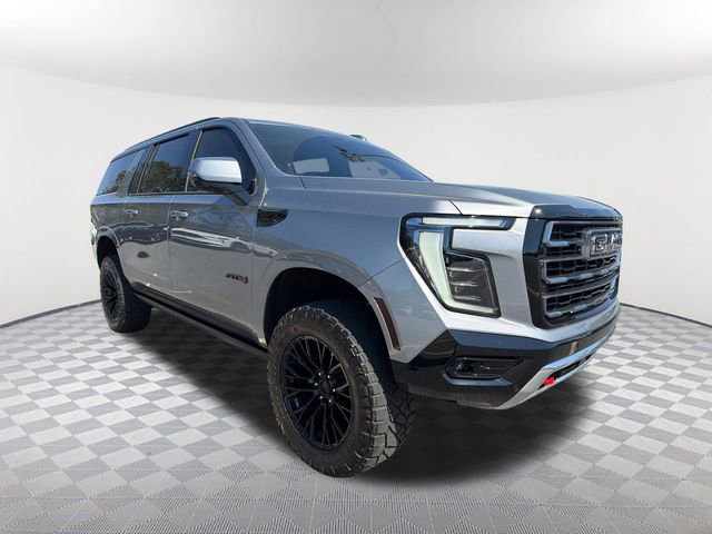 Used 2025 GMC Yukon XL AT4 w/ AT4 Premium Package image 3