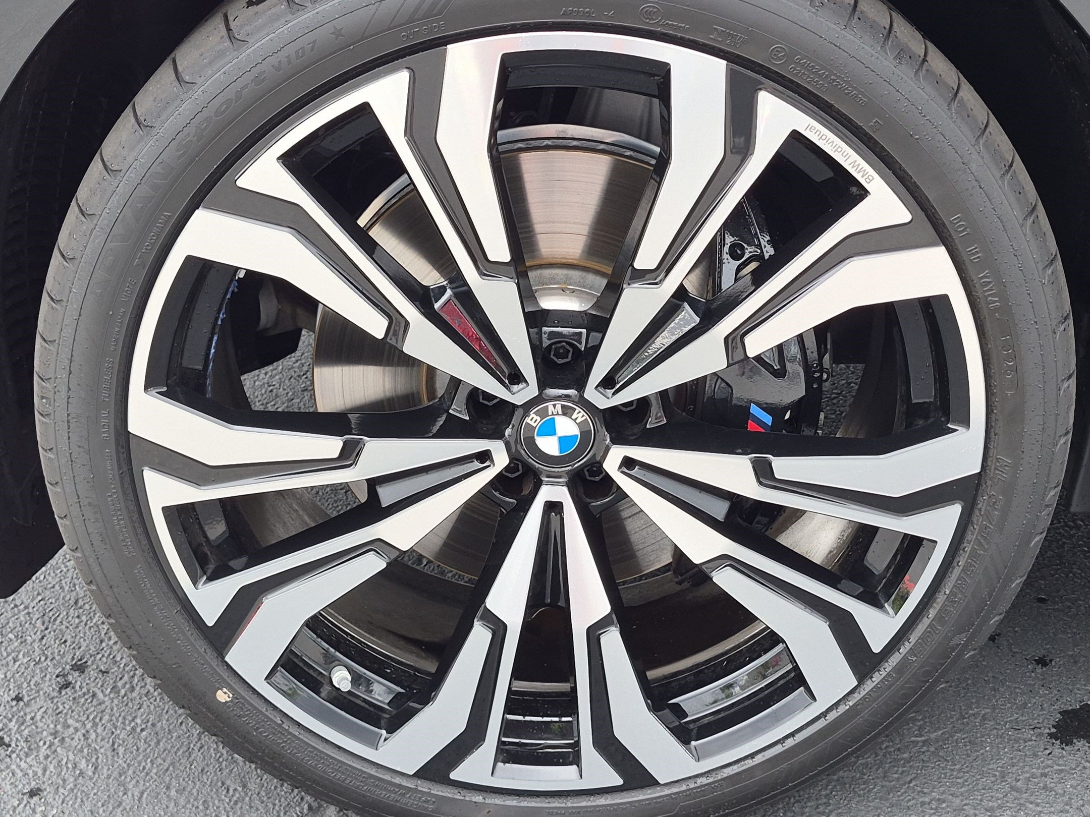 Certified 2026 BMW X7 xDrive40i w/ Executive Package AWD/4WD image 13