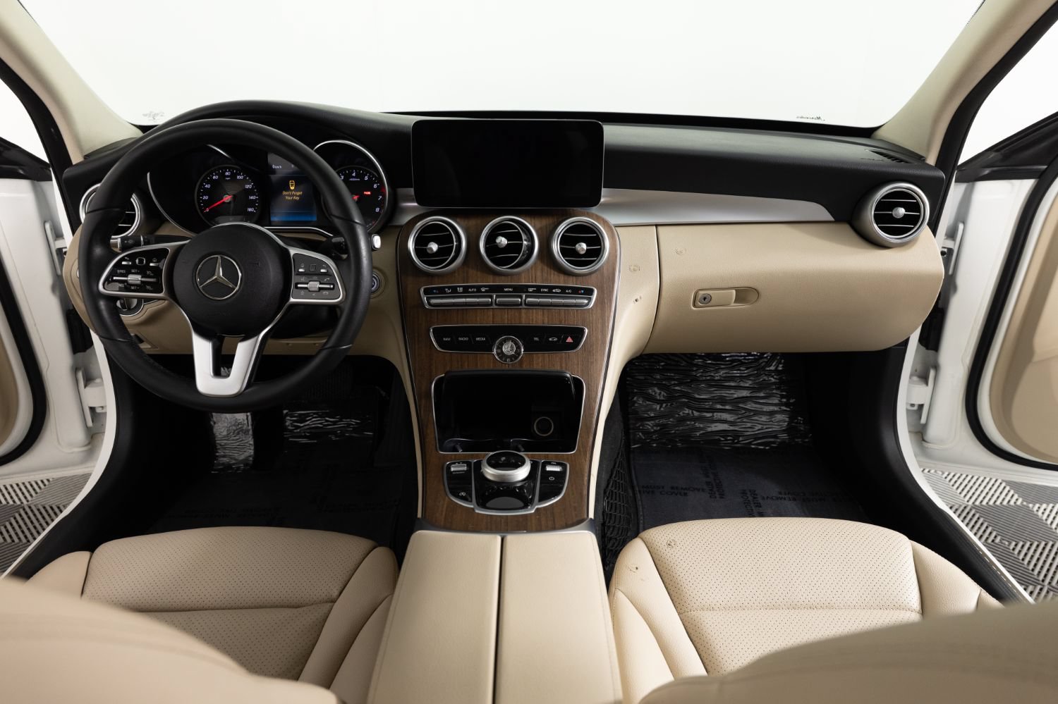 Used 2019 Mercedes-Benz C 300 Sedan image 36