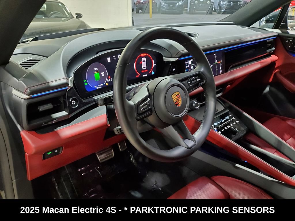 Used 2025 Porsche Macan 4S Electric AWD/4WD image 7