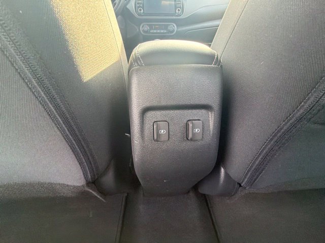 Used 2021 Nissan Kicks SV FWD image 16