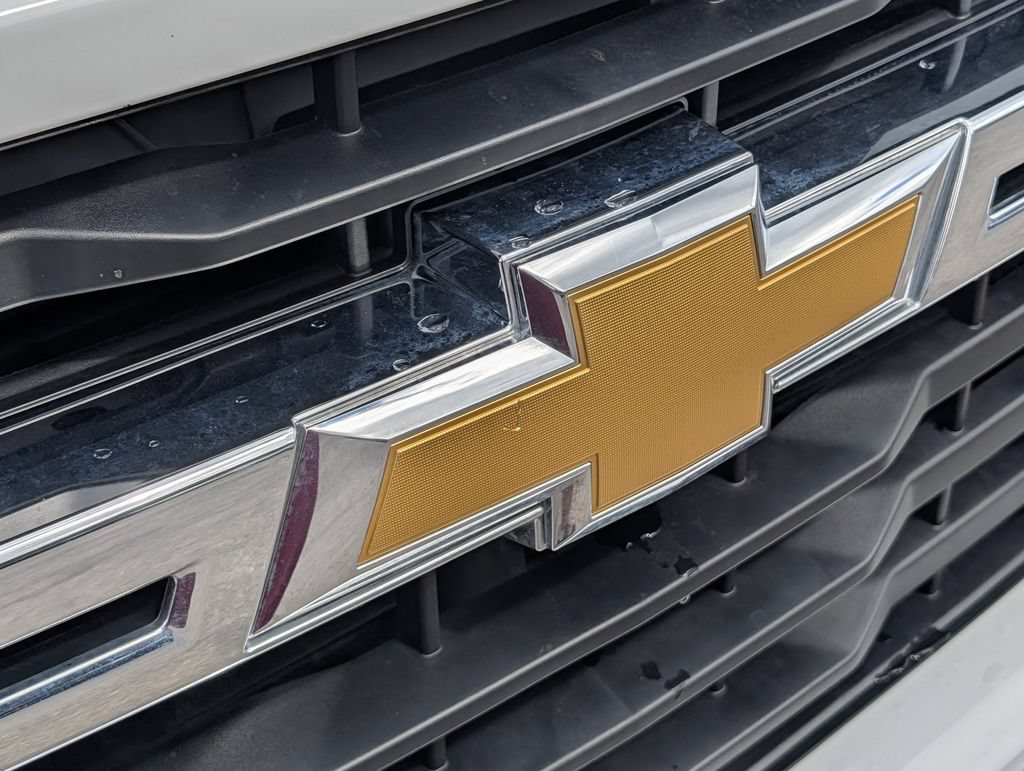 Used 2024 Chevrolet Silverado 2500 LT AWD/4WD image 34