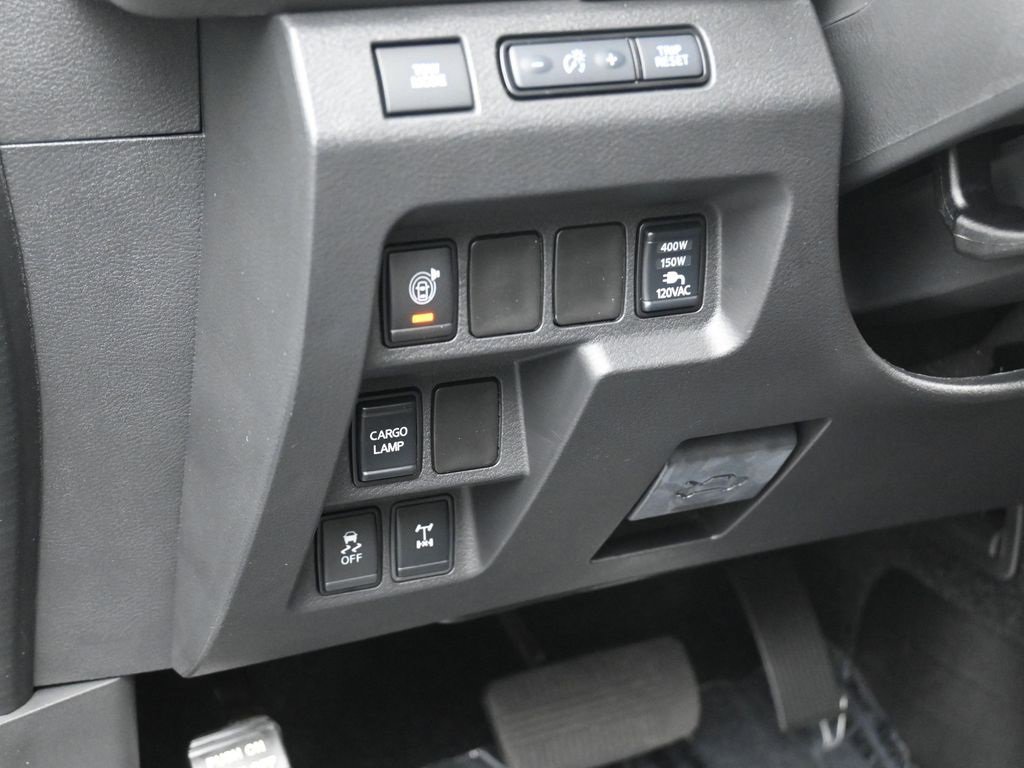 New 2026 Nissan Frontier PRO-4X w/ Pro-4x Convenience Package image 13