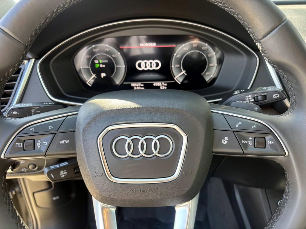 Used 2024 Audi Q5 e Premium image 17