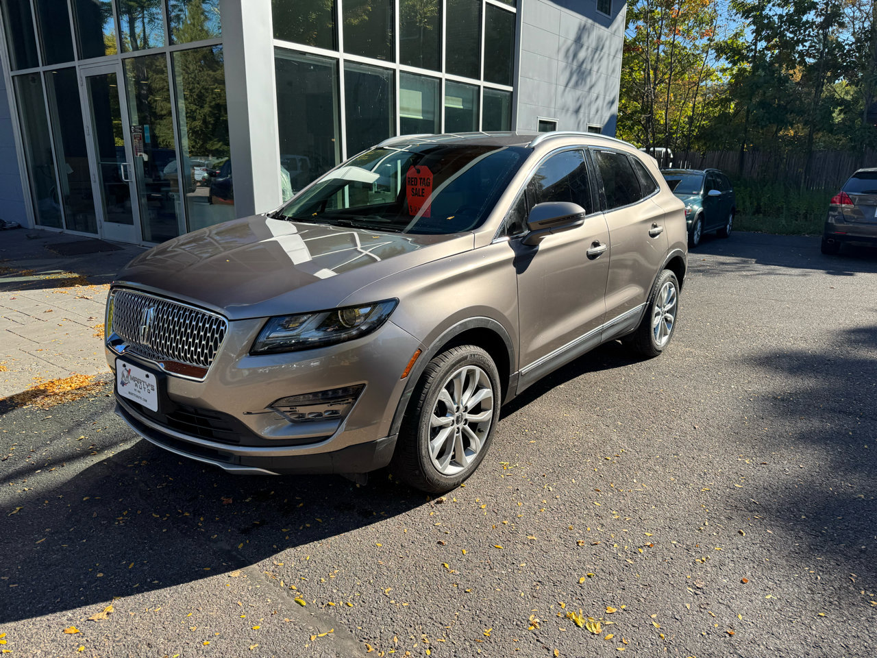Used 2019 Lincoln MKC Select w/ Select Plus Package AWD/4WD image 1
