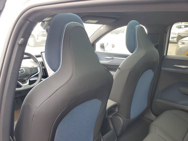 New 2026 Volvo EX30 Ultra w/ Protection Package Premier AWD/4WD image 22