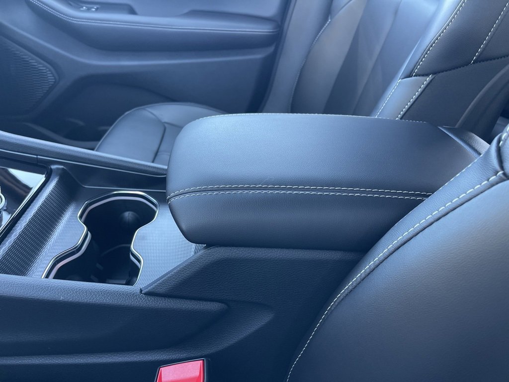 New 2025 Jeep Grand Cherokee L Limited image 12