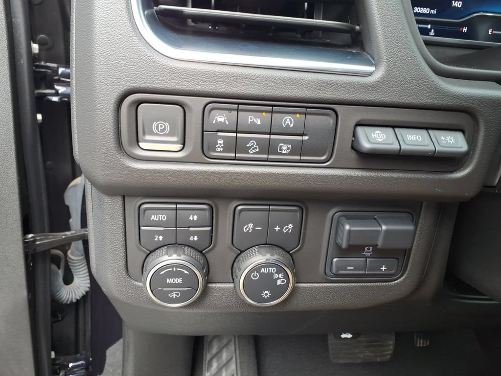 Certified 2023 Chevrolet Tahoe High Country AWD/4WD image 24