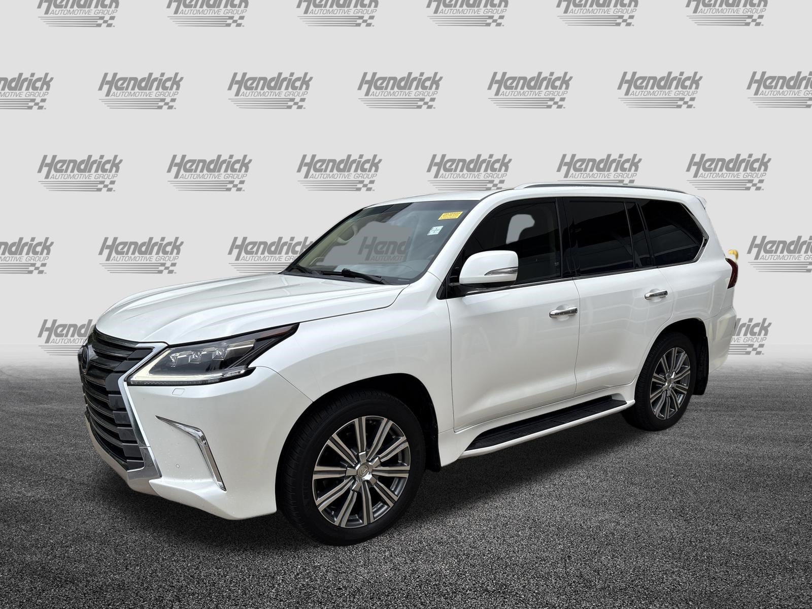 Used 2017 Lexus LX 570 4WD w/ Luxury Package image 5