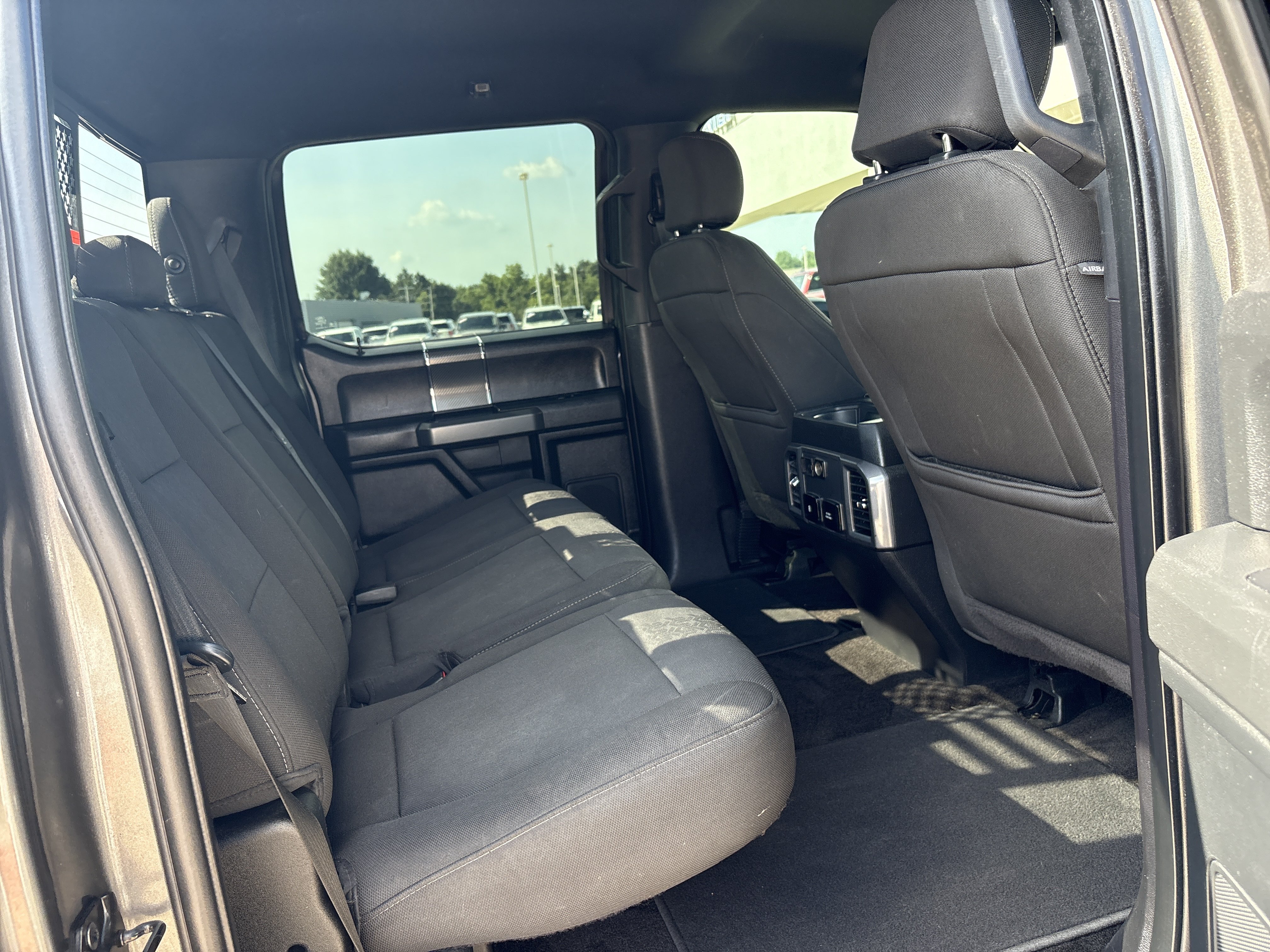 Used 2018 Ford F150 XLT w/ Equipment Group 302A Luxury AWD/4WD image 14