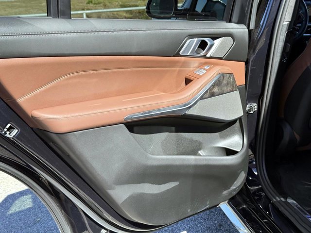 Certified 2024 BMW X7 M60i w/ Climate Comfort Package image 13