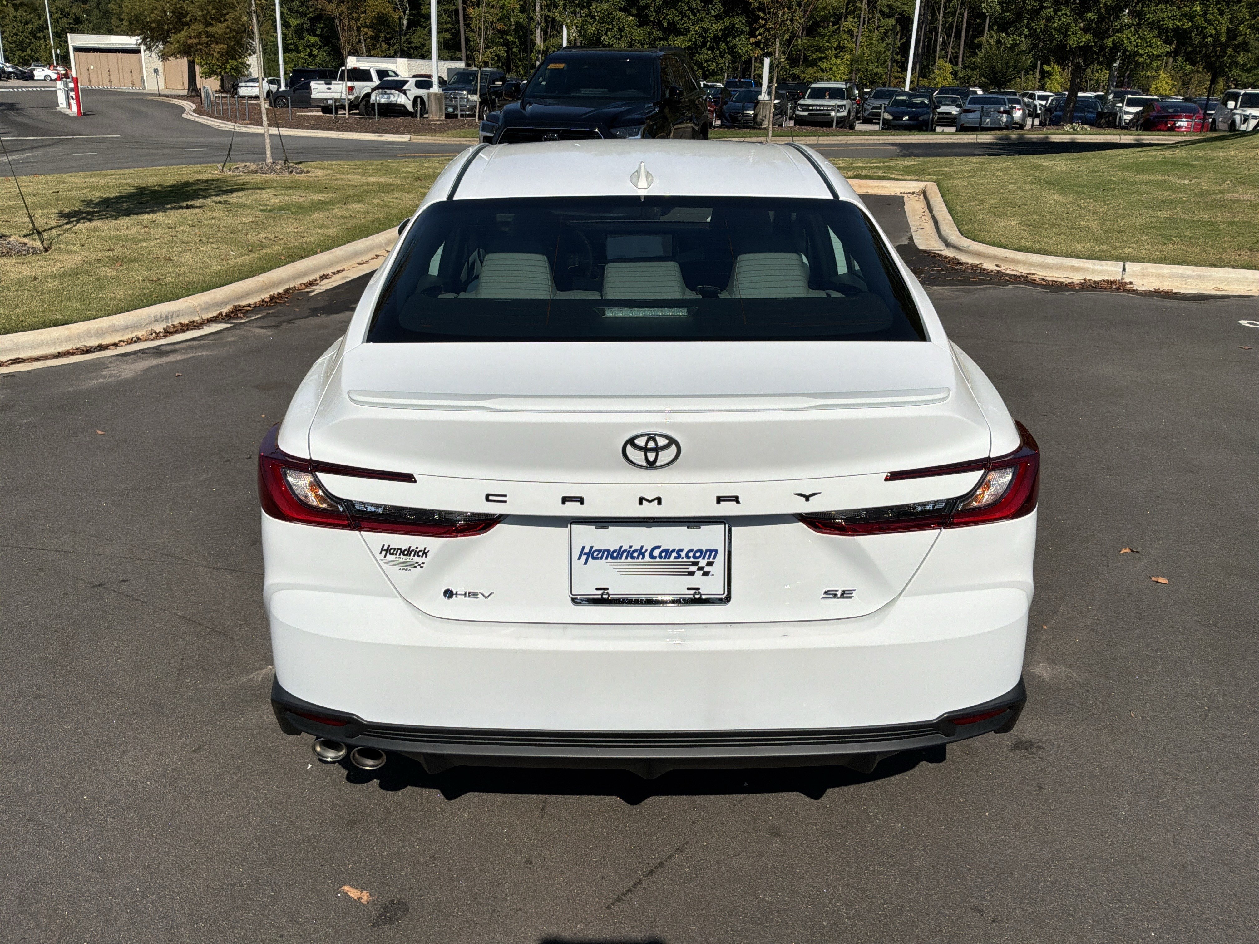 Used 2026 Toyota Camry SE w/ Multimedia Upgrade Package FWD image 9