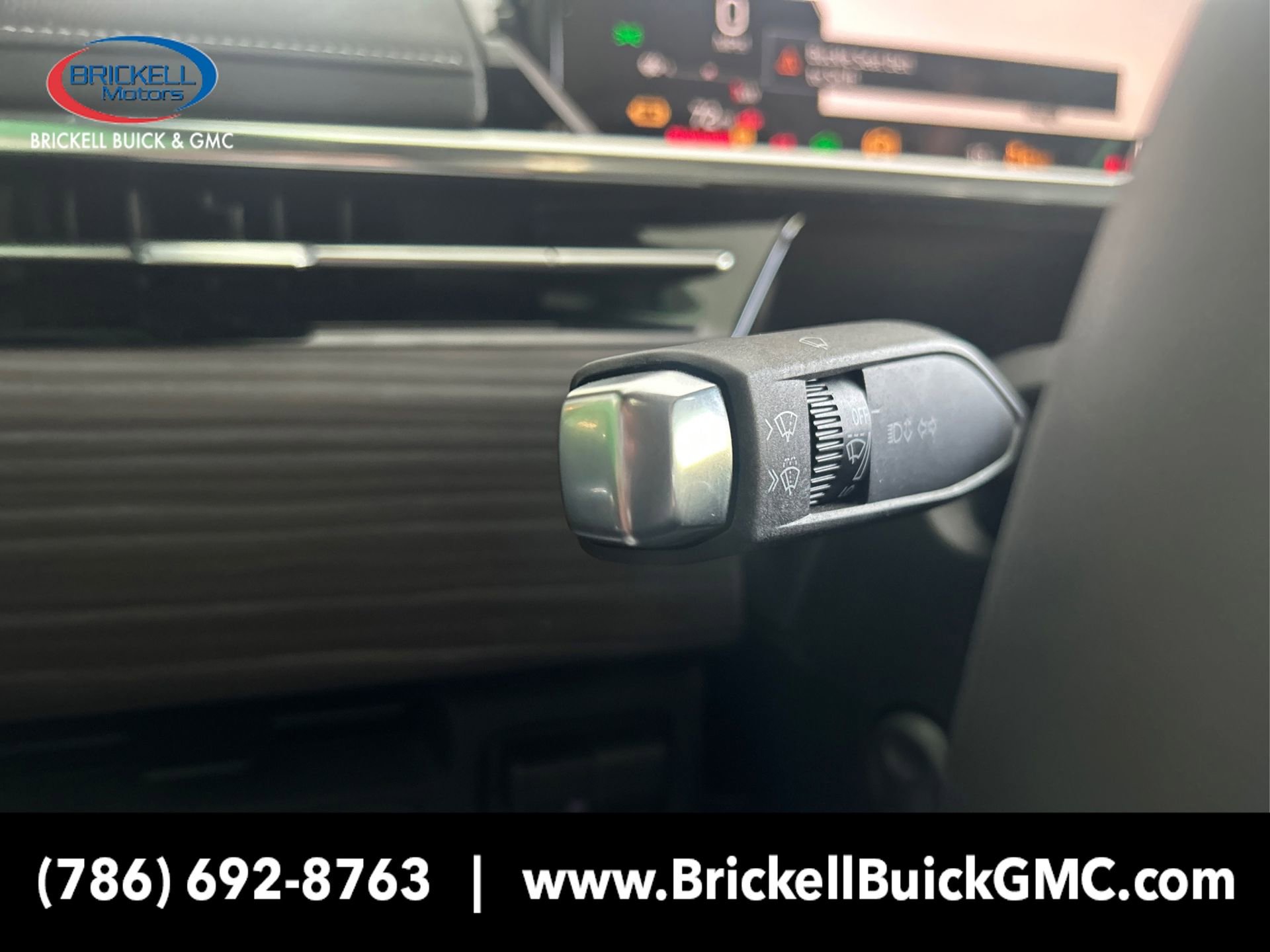 New 2025 GMC Sierra EV Denali image 32