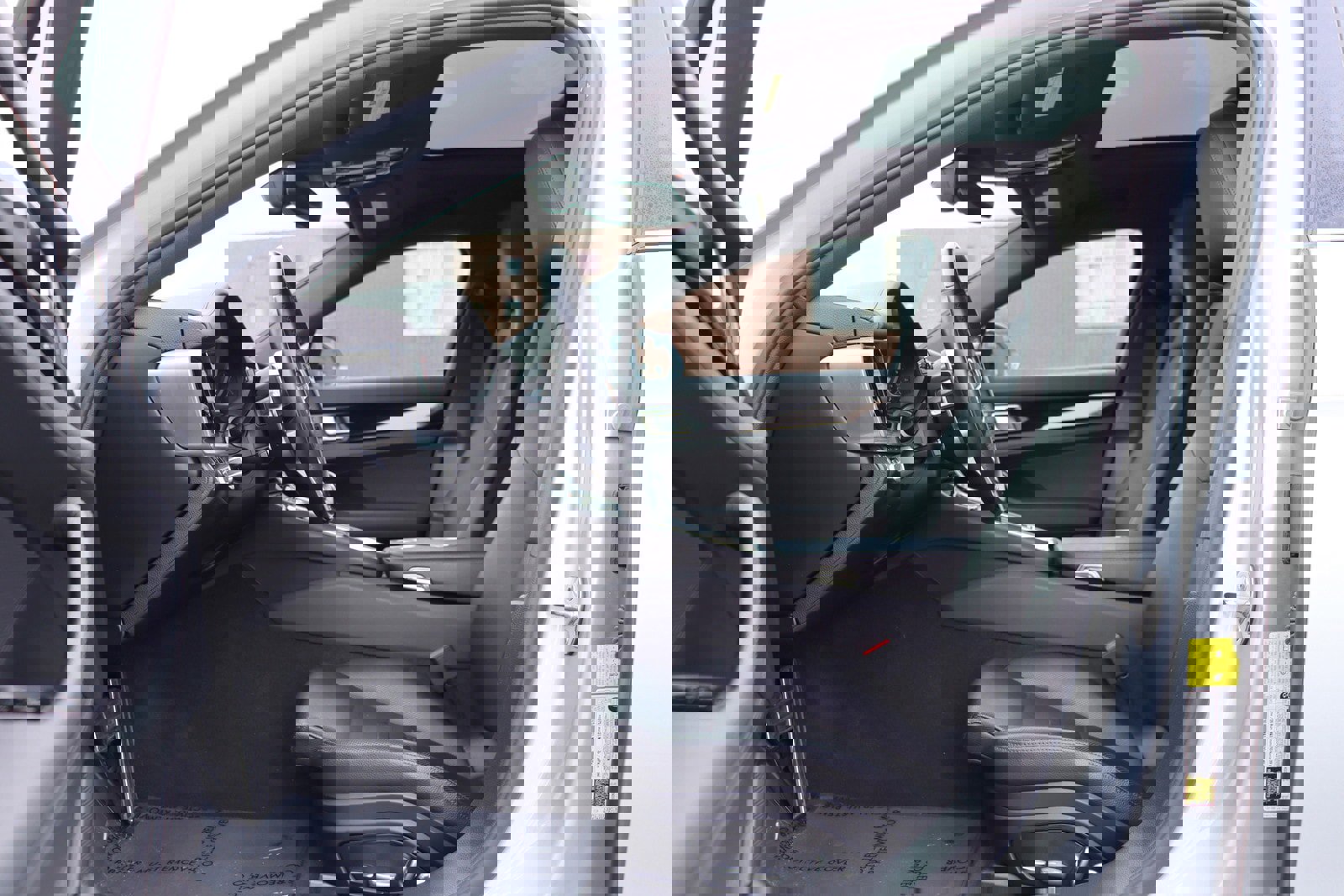 Used 2018 Porsche Panamera 4 w/ Premium Package Plus image 12