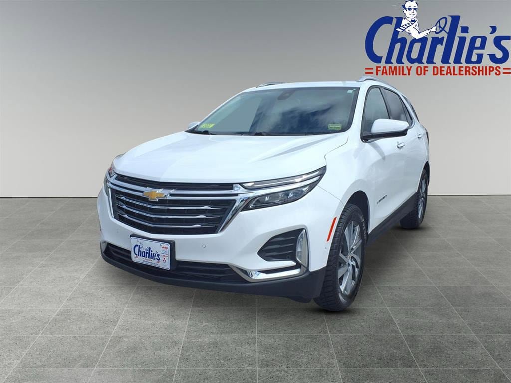 Used 2022 Chevrolet Equinox Premier AWD/4WD image 1