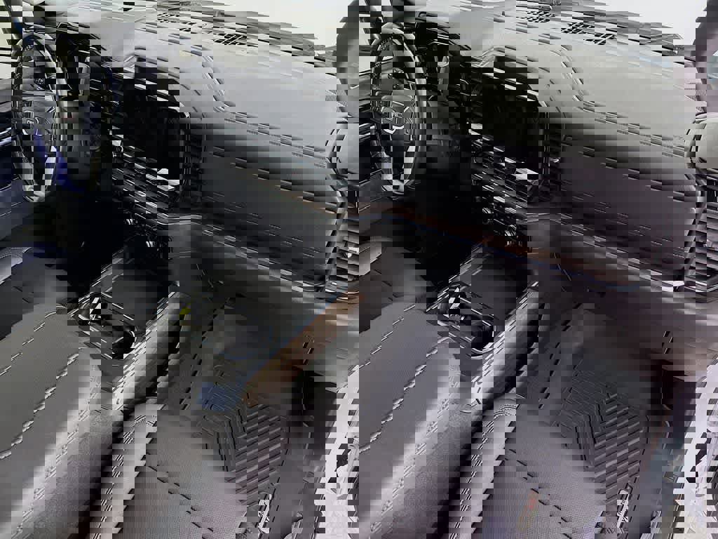 Used 2024 GMC Sierra 2500 SLT w/ SLT Premium Package AWD/4WD image 33