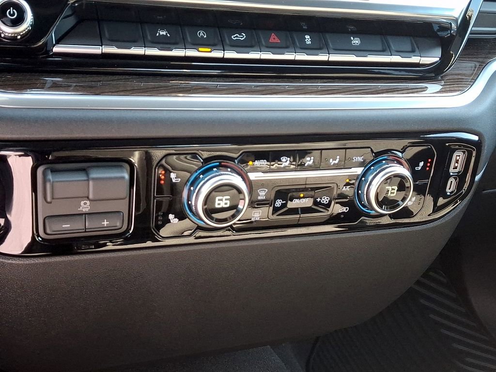 New 2026 GMC Sierra 1500 Elevation image 11