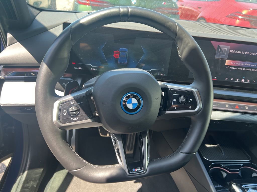 Used 2024 BMW i5 eDrive40i w/ M Sport Package image 14