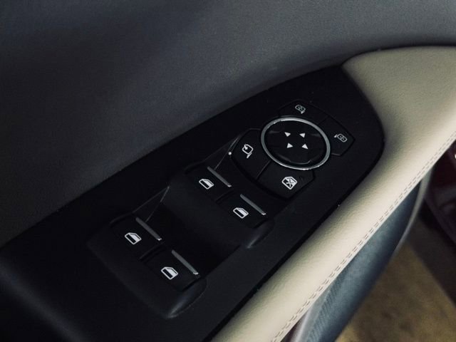 Used 2022 Lincoln Nautilus Reserve image 17