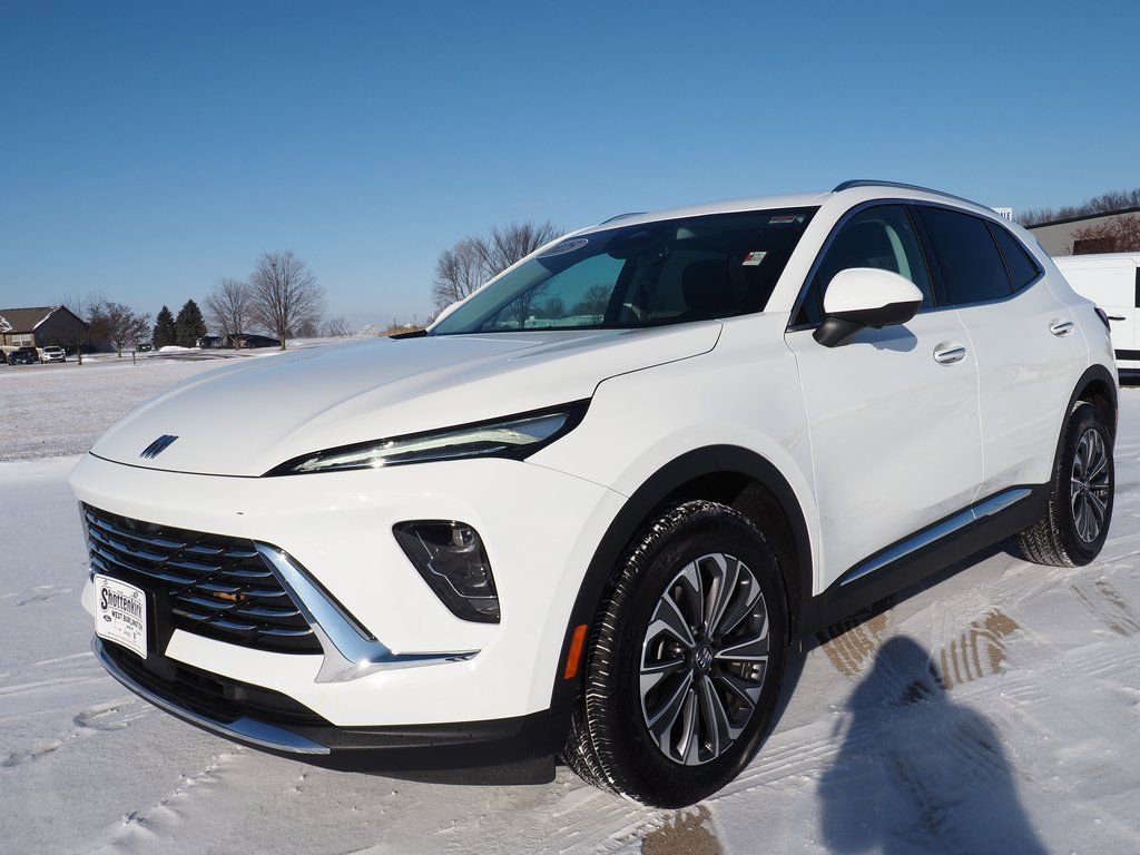 Used 2025 Buick Envision Preferred image 16