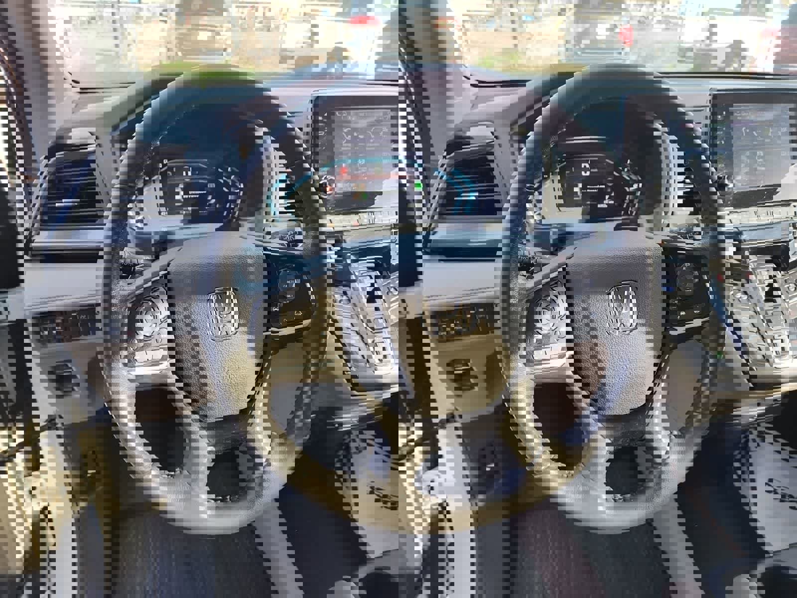 Used 2023 Honda Odyssey Elite image 12