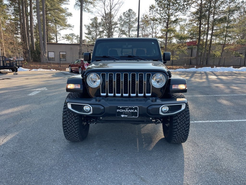 Used 2022 Jeep Gladiator Overland w/ Cold Weather Group image 3