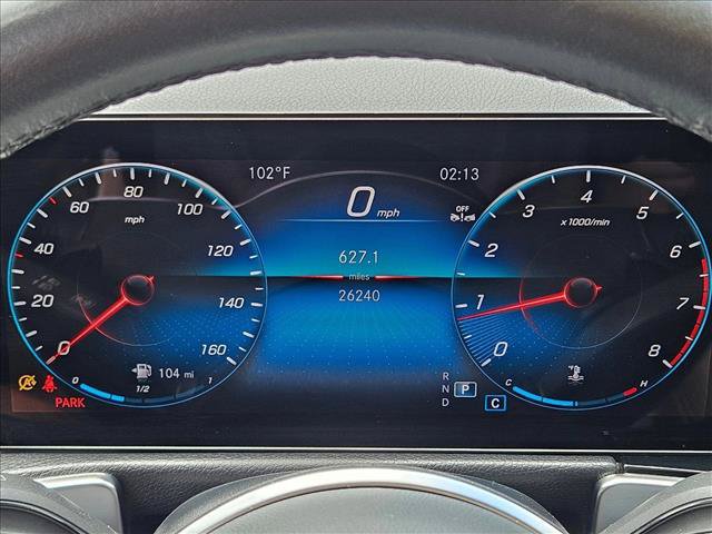 Used 2023 Mercedes-Benz GLB 250 4MATIC image 11