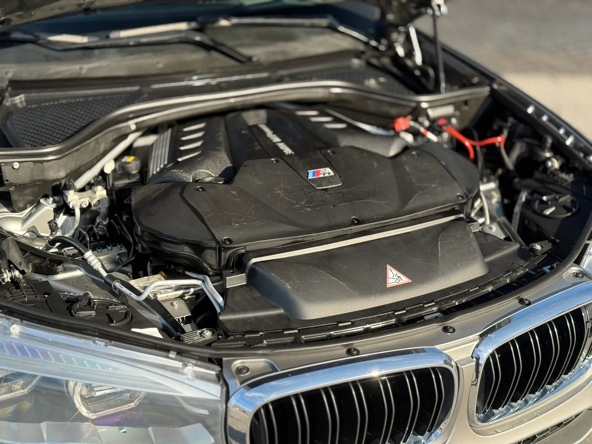 Used 2016 BMW X5 M image 13