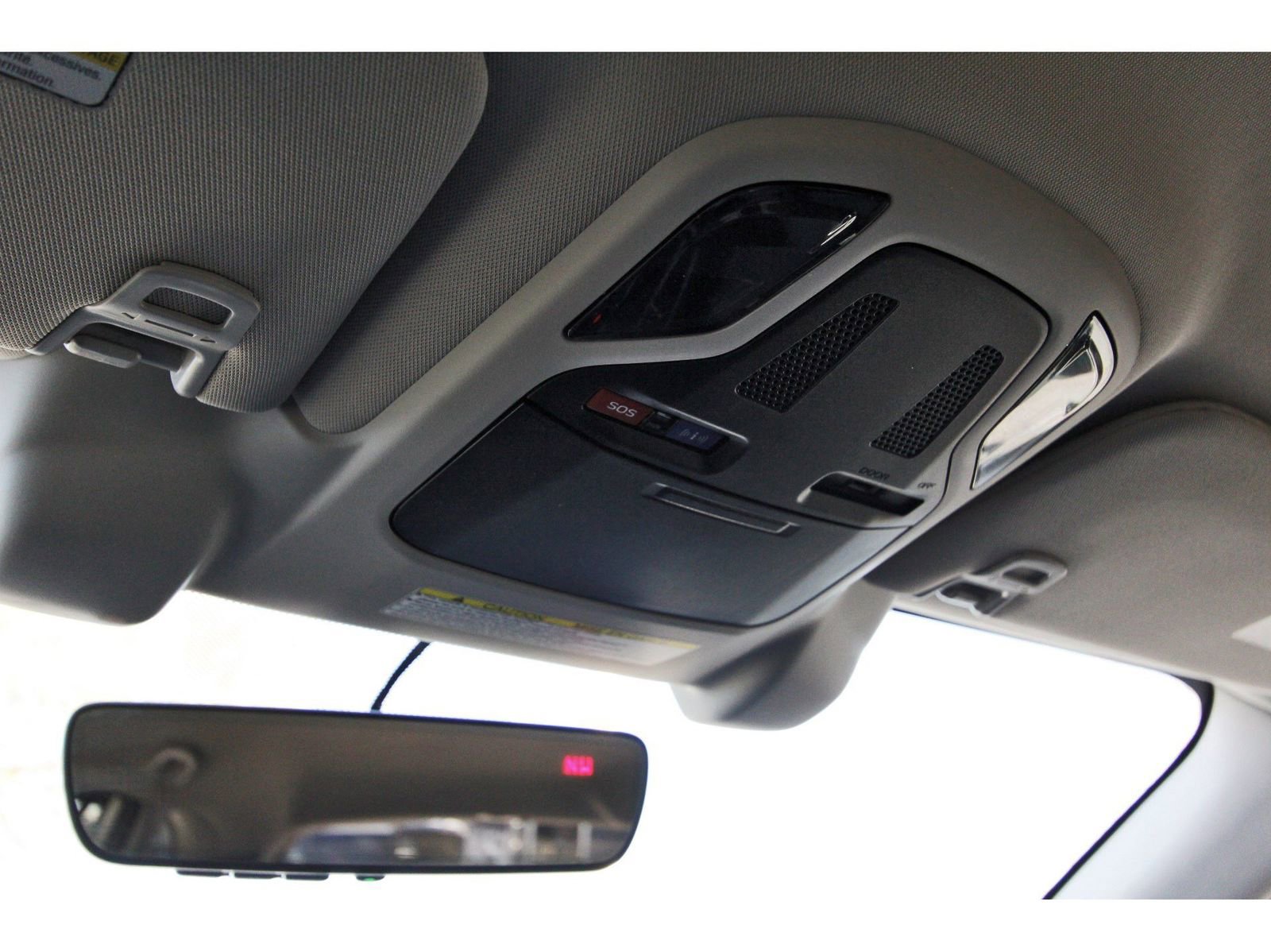 Used 2022 Subaru Outback Premium image 24