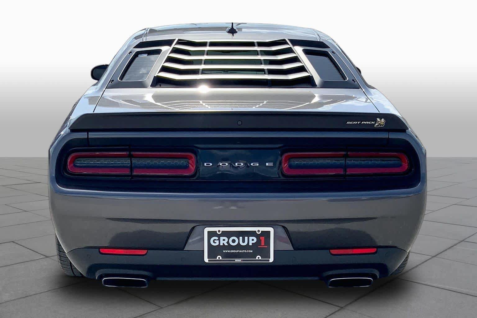 Used 2021 Dodge Challenger R/T Scat Pack RWD image 5