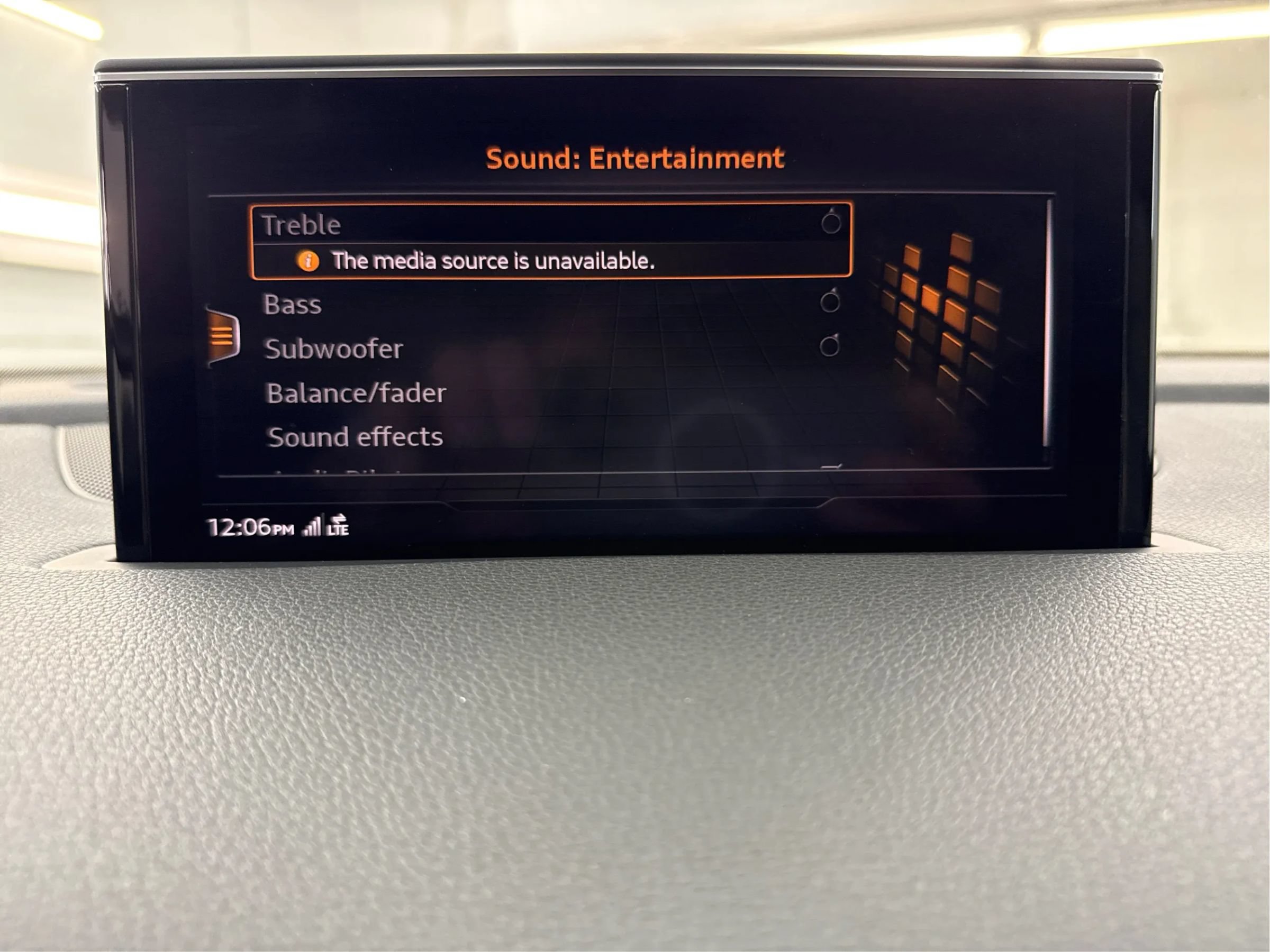 Used 2018 Audi Q7 3.0T Prestige AWD/4WD image 43