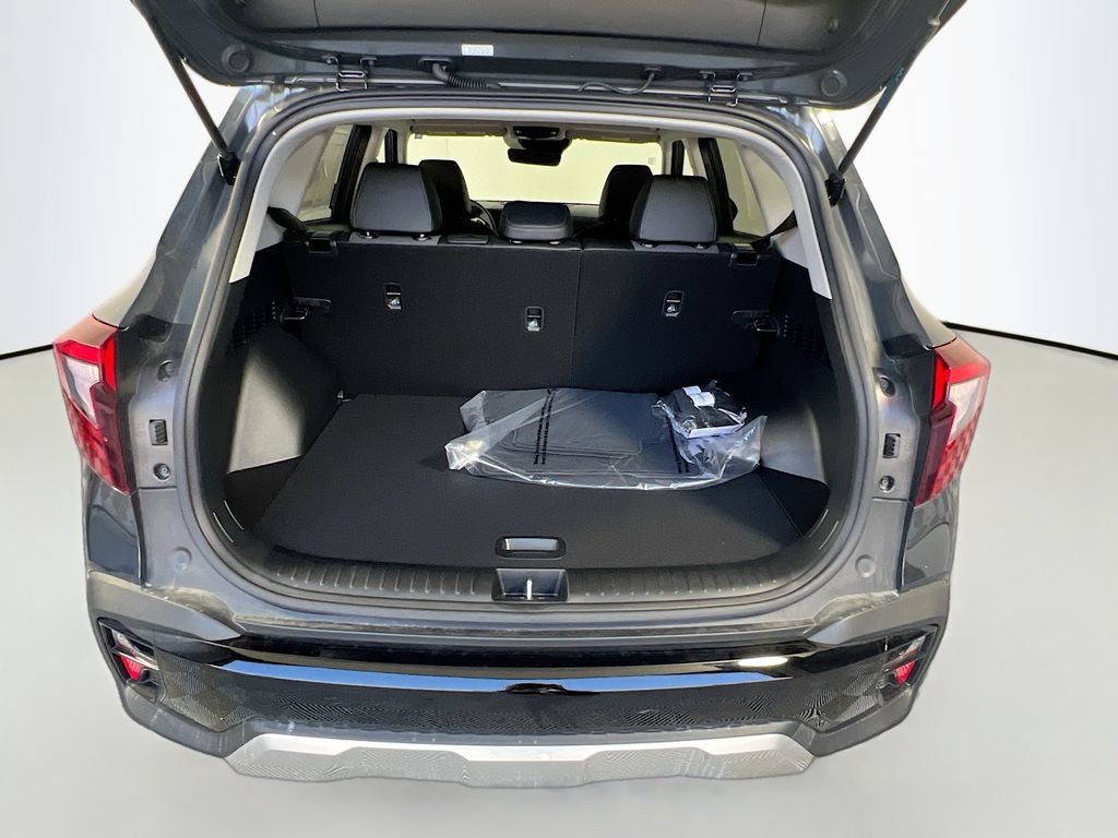 New 2026 Kia Seltos S FWD image 19