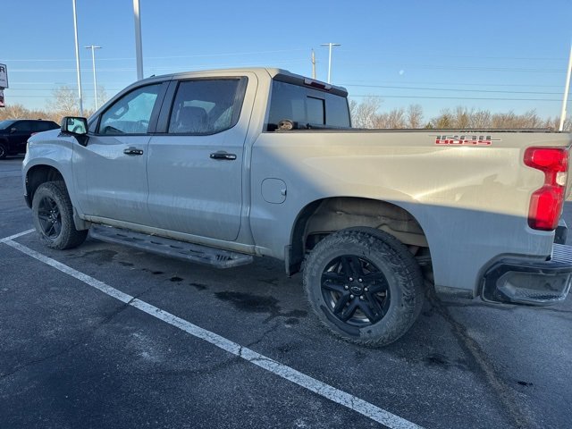 Used 2024 Chevrolet Silverado 1500 LT Trail Boss w/ Convenience Package II image 3